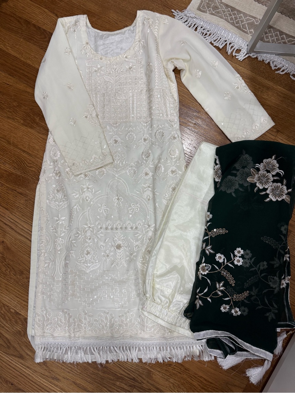 White Kurta with Contrasting Dupatta